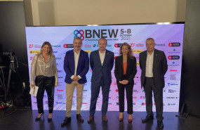 ep la ministra raquel sanchez junto al secretario de empresa y competitividad de la generalitat