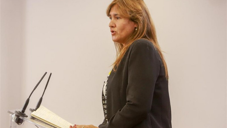 La portavoz de Junts per Cataluña en el Congreso, Laura Borràs, en rueda de prensa tras su reunión con el Rey Felipe VI en el segundo día de la ronda de consultas sobre el candidato a la presidencia del Gobierno, en Madrid (Españ), a 17 de semptiembre de | Ricardo Rubio - Europa Press ep la portavoz de junts per cataluna en el congreso laura borrs en rueda de prensa tras su reunion