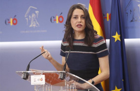 ep la portavoz nacionalciudadanos ines arrimadas en ruedaprensala reunionla juntaportavocescongresolos diputados ep la portavoz nacionalciudadanos ines arrimadas en ruedaprensala reunionla juntaportavocescongresolos diputados