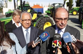 ep lamban atendiendolos medioscomunicacion hoycaspe
