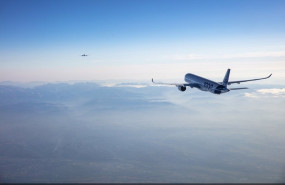 ep primer vuelo de larga distancia en formacion de airbus