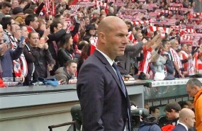 ep zinedine zidane entrenadorreal madrid en san mames