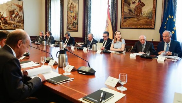 ep ana pastor presideconsejo asesor40 aniversariola constitucion