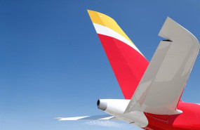 ep archivo   alas traseras del avion a350 de la aerolinea iberia
