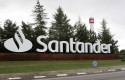 ep archivo   exteriores de la ciudad financiera del banco santander