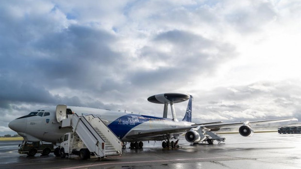 ep aviones awacs de la otan en la base aerea de melsbroek belgica con motivo de la firma del