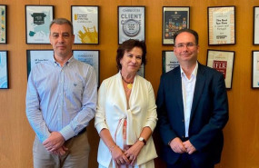 ep de izquierda a derecha el cofundador de digitalsign alvaro matos la presidenta ejecutiva de grupo