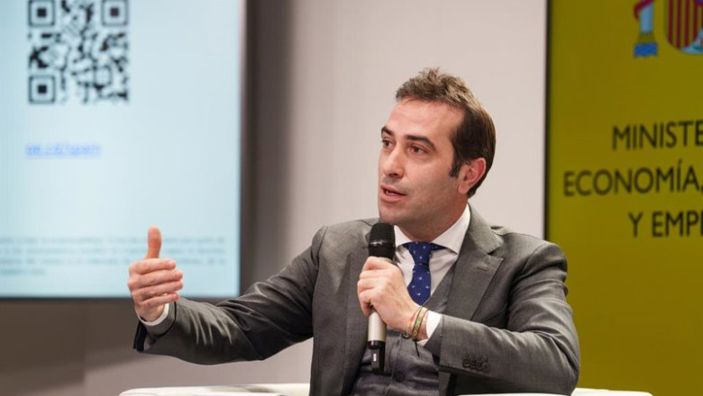 El ministro de Economía, Comercio y Empresa, Carlos Cuerpo, interviene durante la presentación del ‘Estudio Económico de España’, a 26 de noviembre de 2025, en Madrid (España). En el estudio se analiza el reciente desempeño económico español. | Matias Chiofalo - Europa Press ep el ministro de economia comercio y empresa carlos cuerpo interviene durante la presentacion del
