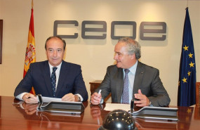 ep firma de la alianza ceo por la diversidad entre el secretario general de ceoe izquierda y el
