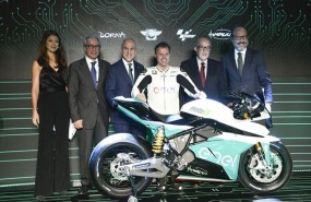 ep presentacionenelnombrela nueva motoe