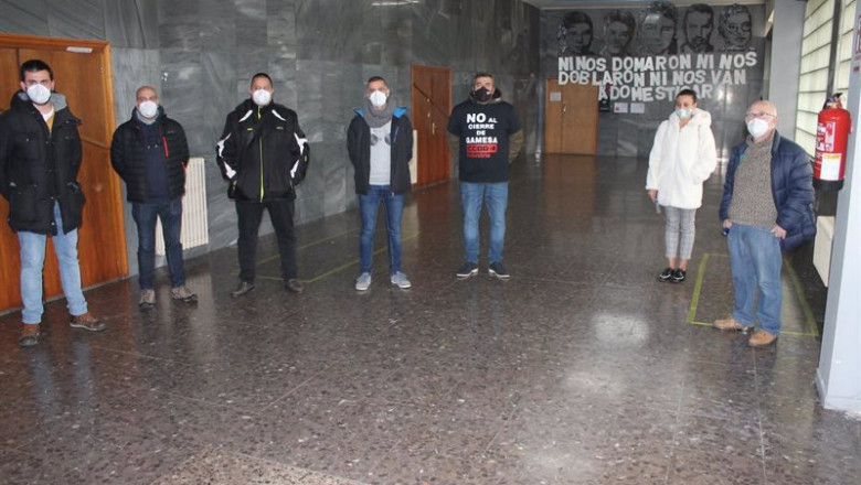 REsponsables sindicales que median en el conflicto de Gamesa Cuenca entes de reunirse con el subdelegado del Gobierno. | EUROPA PRESS ep responsables sindicales que median en el conflicto de gamesa cuenca entes de reunirse con el