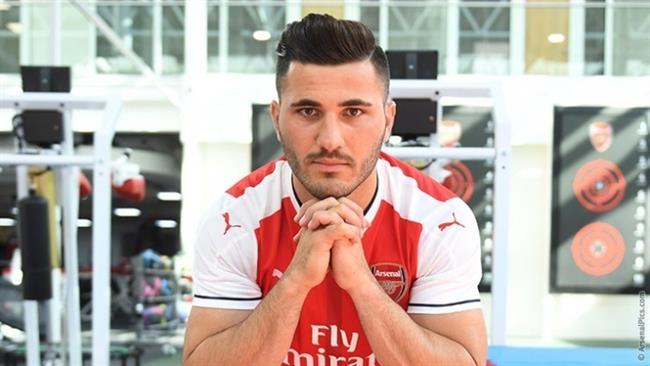 Saed Kolasinac ficha por el Arsenal | ARSENAL ep saed kolasinac fichaarsenal