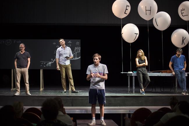 Un enemigo del pueblo (Ágora) | EL PAVÓN TEATRO KAMIKAZE ep un enemigopueblo agora