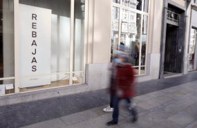 ep una de las tiendas de inditex en el dia que han comenzado las rebajas de invierno