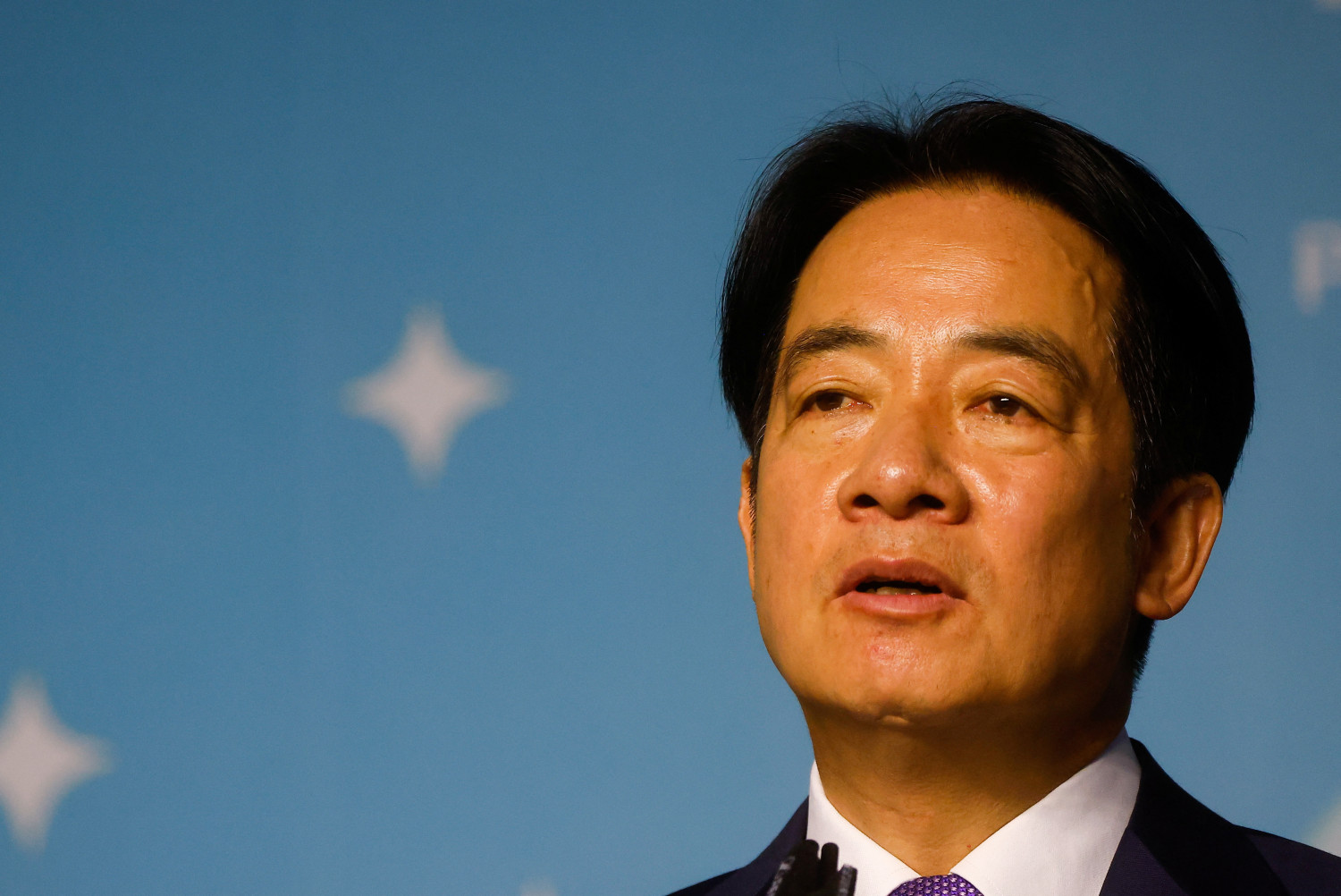 le president elu de taiwan lai ching te du parti democrate progressiste dpp lors d une conference de presse a taipei 