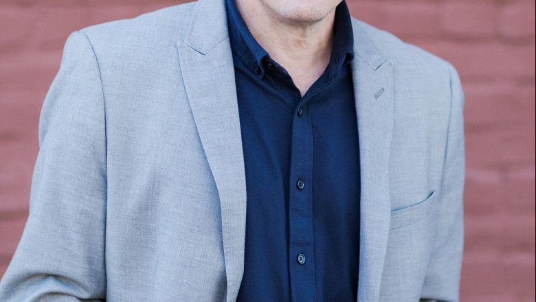 1600073258 willits headshots6 web