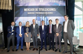 ep alvaro alonso ey david sanchez banco santander lola solana instituto espanol de analistas jose