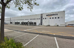 ep archivo   fachada de amazon spain fulfillment