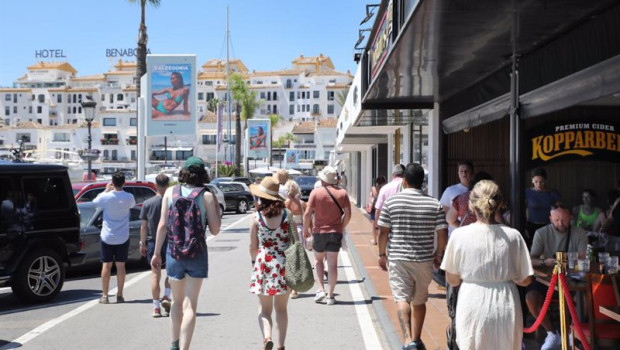 ep archivo   turistas en marbella en una imagen de archivo