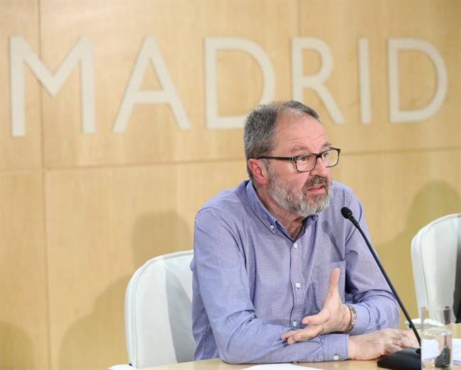 Barbero en rueda de prensa tras la muerte de un mantero en Lavapiés | AYUNTAMIENTO DE MADRID - Archivo ep barberoruedaprensala muerteun manterolavapies