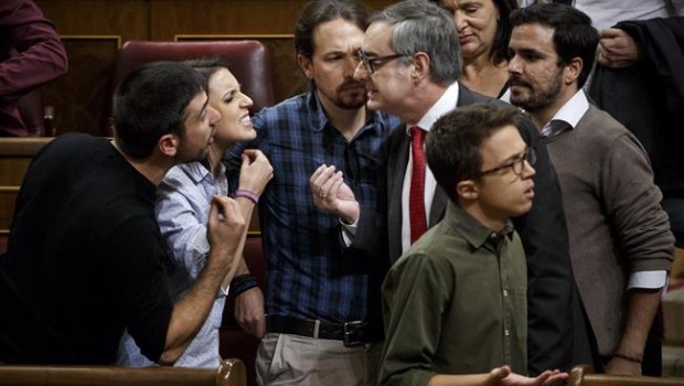ep bronca foto premiadala asociacionperiodistas parlamentarios