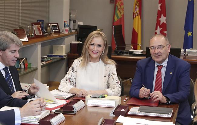 Cifuentes con el alcalde de Parla | COMUNIDAD DE MADRID ep cifuentesalcaldeparla