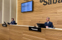 ep el ceo de banco sabadell cesar gonzalez bueno y el director financiero de la entidad leopoldo
