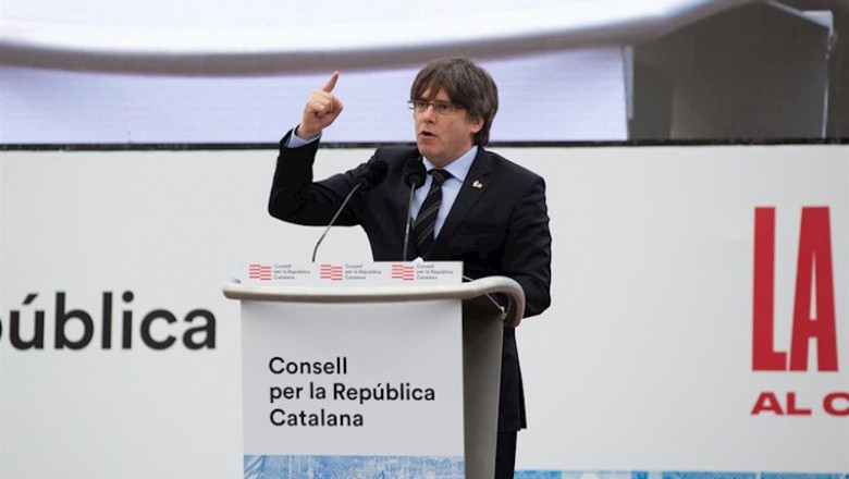 ep el expresidente de la generalitat de cataluna carles puigdemont interviene en el acto del consell ep el expresidente de la generalitat de cataluna carles puigdemont interviene en el acto del consell