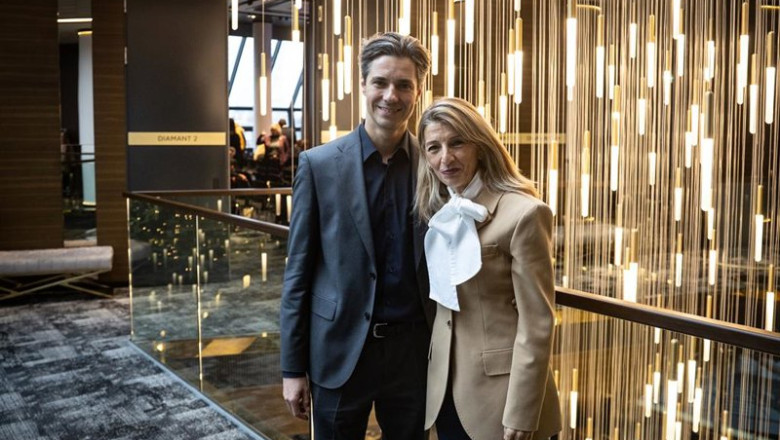 ep el ministro de trabajo esloveno luka mesec junto a la vicepresidenta segunda y ministra de