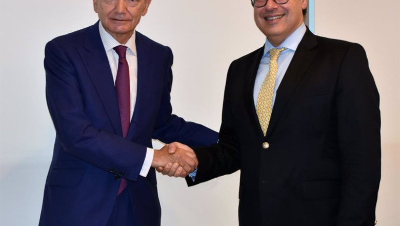 ep el presidente de cajamar luis rodriguez y el vicepresidente del banco europeo de inversiones ep el presidente de cajamar luis rodriguez y el vicepresidente del banco europeo de inversiones