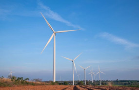 ep el volumen de potencia renovable con autorizacion de construccion se ralentiza en el primer
