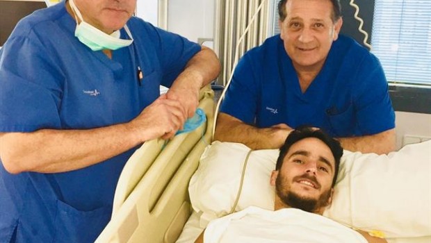 ep juankar del malaga operado con exitola roturacruzado