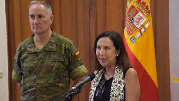 ep la ministra de defensa margarita robles ofrece declaraciones a los medios en la comandancia ep la ministra de defensa margarita robles ofrece declaraciones a los medios en la comandancia