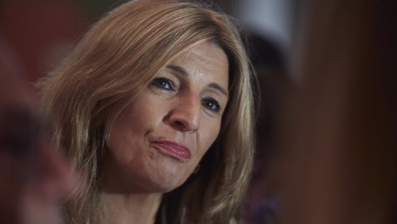 La vicepresidenta segunda del Gobierno, Yolanda Díaz, este miércoles en Sevilla en una atención a los medios. | Joaquin Corchero - Europa Press ep la vicepresidenta segunda del gobierno yolanda diaz este miercoles en sevilla en una atencion a