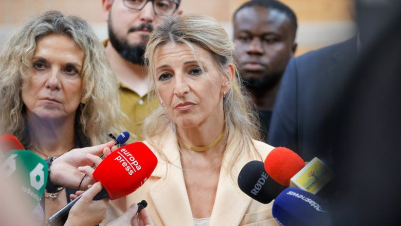 ep la vicepresidenta yolanda diaz atiende a los medios de comunicacion durante una visita al ep la vicepresidenta yolanda diaz atiende a los medios de comunicacion durante una visita al