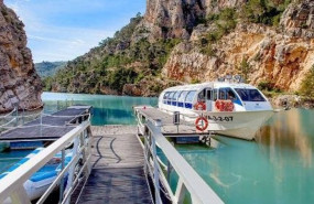 ep los espanoles optan por viajes mas cercanos y por gastar mas