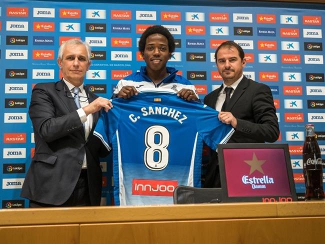El nuevo jugador del RCD Espanyol Carlos Sánchez | RCD ESPANYOL ep nuevo jugadorrcd espanyol carlos sanchez