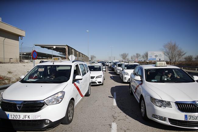 Referèndum dels taxistes a l'Aeroport Adolfo Suárez Madrid-Barajas | Eduardo Parra - Europa Press ep referndum dels taxisteslaeroport adolfo suarez madrid-barajas