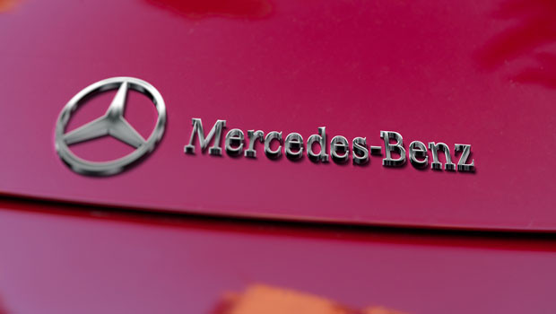 dl mercedes benz carmaker auto germany logo generic 20240430 1054