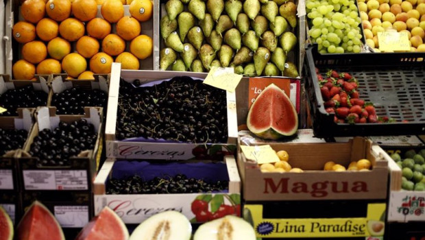 ep archivo   frutas en un mercado