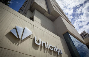 ep archivo   imagen de la fachada de una sede de unicaja