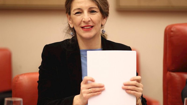 ep coronavirus- la ministra de trabajo cifra en entre 400 y 500 los ertes en cola en la direccion