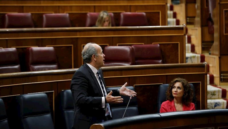 ep el ministro de justicia juan carlos campo interviene en la sesion de control al ejecutivo en el