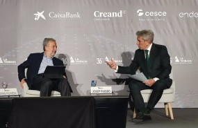 ep el presidente de caixabank tomas muniesa y el periodista josep puigbo