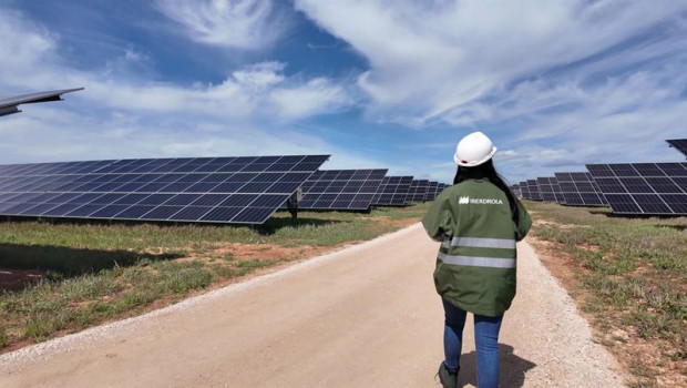 ep iberdrola pone en marcha en ciudad rodrigo salamanca una planta solar que abastecera a 155000