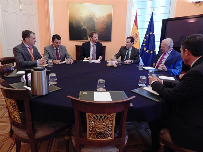 Interior y AMBER Alert Europe firman un convenio | MINISTERIO DEL INTERIOR ep interioramber alert europe firmanconvenio