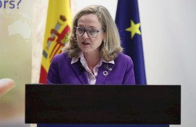 ep la ministra de economia y empresa en funciones nadia calvino durante su intervencion en una ep la ministra de economia y empresa en funciones nadia calvino durante su intervencion en una
