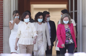 ep la vicepresidenta primera carmen calvo la ministra de hacienda maria jesus montero y la