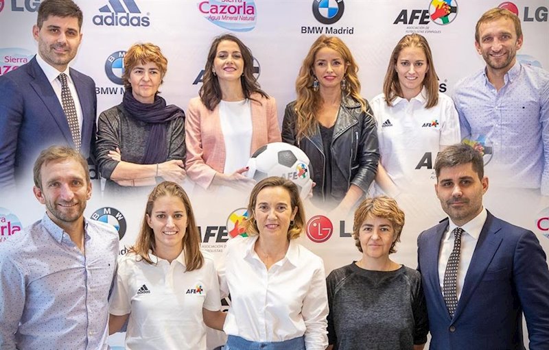 ep miembros de ciudadanos y pp se reunen con el sindicato afe
