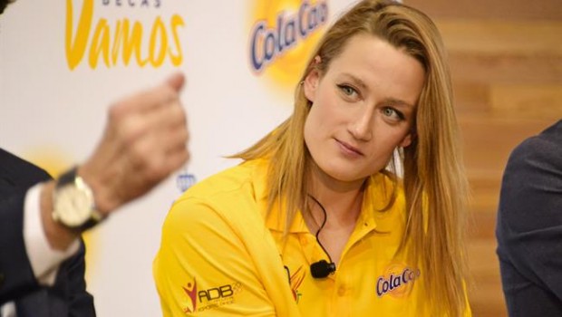 ep mireia belmonte durantepresentacionlas becas vamos